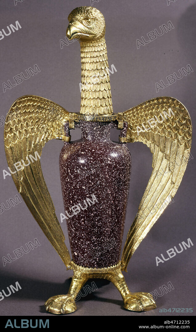 Aigle de Suger, Tresor de l'abbaye de Saint Denis. Musee du Louvre, Paris. Credit: Collection Bouquignaud/KHARBINE-TAPABOR.