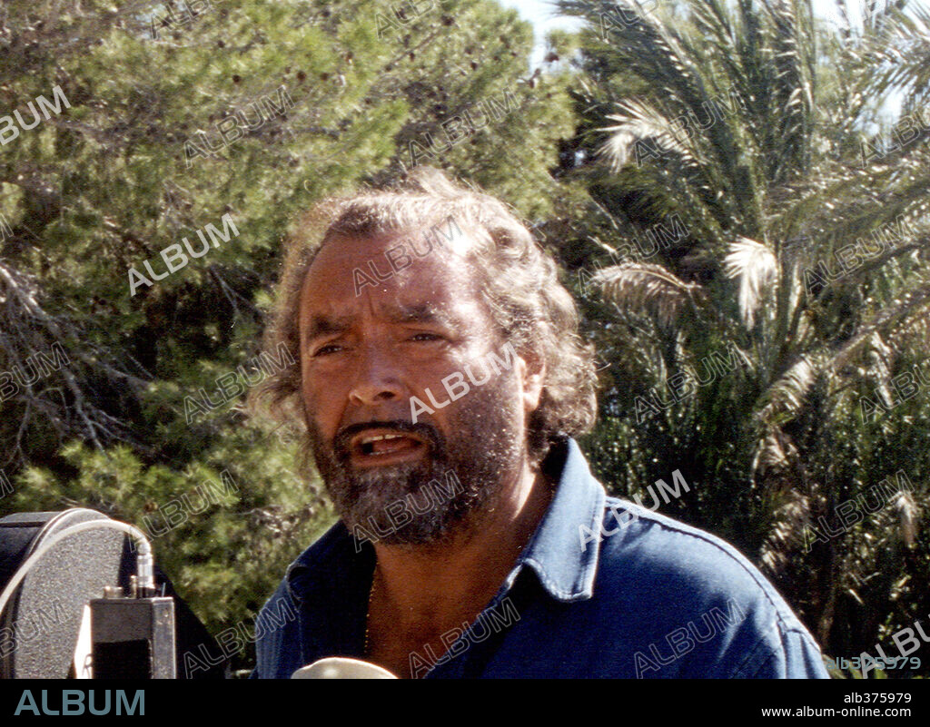 DIEGO ABATANTUONO in AMNESIA, 2002, directed by GABRIELE SALVATORES. Copyright COLORADO FILM PRODUCTION/ALQUIMIA CINEMA / PUCCIO, MORIS.