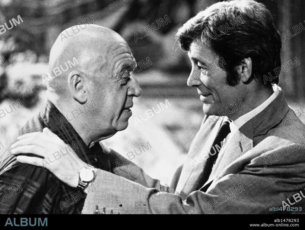 OTTO LUDWIG PREMINGER und PETER O'TOOLE in ROSEBUD, 1975, unter der Regie von OTTO PREMINGER. Copyright UNITED ARTISTS.