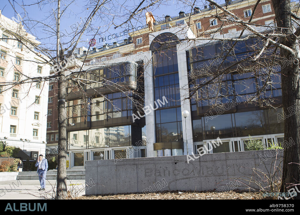 Madrid, 08/01/2019. Antigua sede del Banco Madrid en la plaza Margaret Thatcher. Foto: Isabel Permuy ARCHDC.