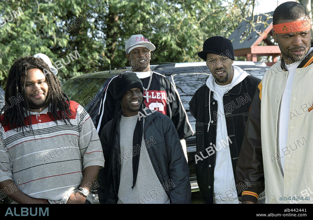 ANTHONY ANDERSON, KEVIN HART, MASTER P, METHOD MAN and Redman in SCARY MOVIE 3, 2003, directed by DAVID ZUCKER. Copyright DIMENSION FILMS / SOREL, PETER.
