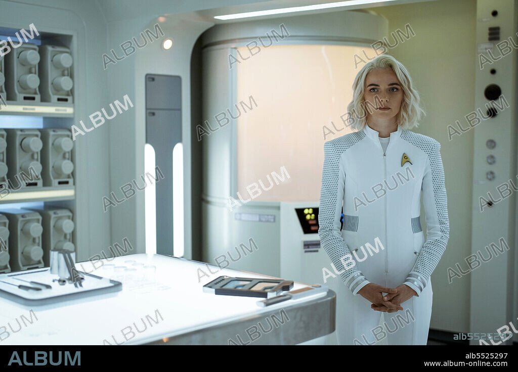 JESS BUSH dans STAR TREK: STRANGE NEW WORLDS, 2022, réalisé par AKIVA GOLDSMAN, CHRIS FISHER et LESLIE HOPE. Copyright CBS Television Studios.
