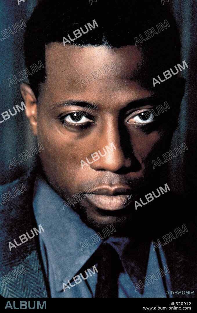 WESLEY SNIPES en ASESINATO EN LA CASA BLANCA, 1997 (MURDER AT 1600), dirigida por DWIGHT H. LITTLE. Copyright WARNER BROTHERS.
