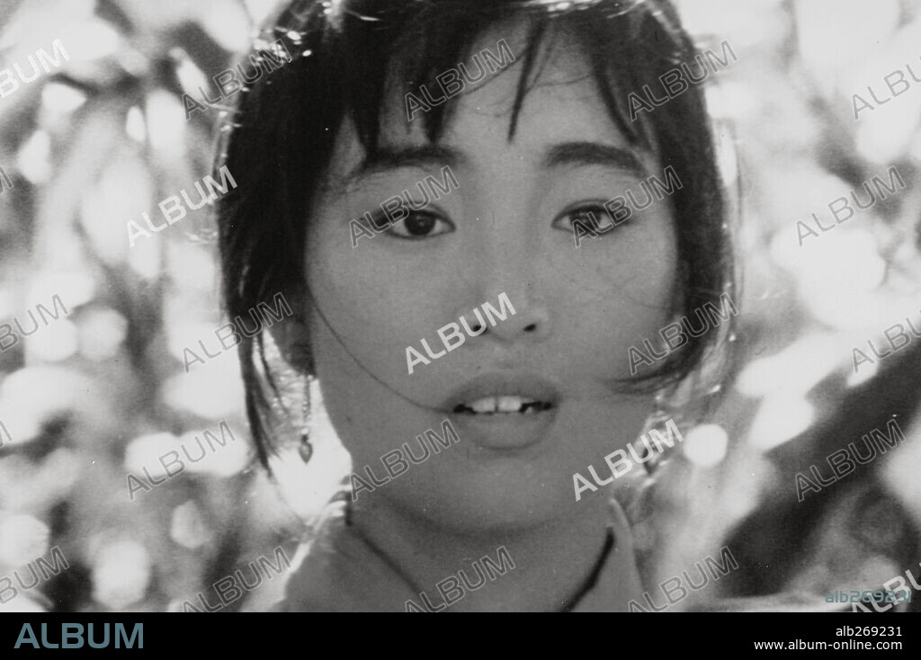 LI GONG in RED SORGHUM, 1987 (HONG GAO LIANG), directed by YIMOU ZHANG. Copyright XI'AN FILM STUDIO.