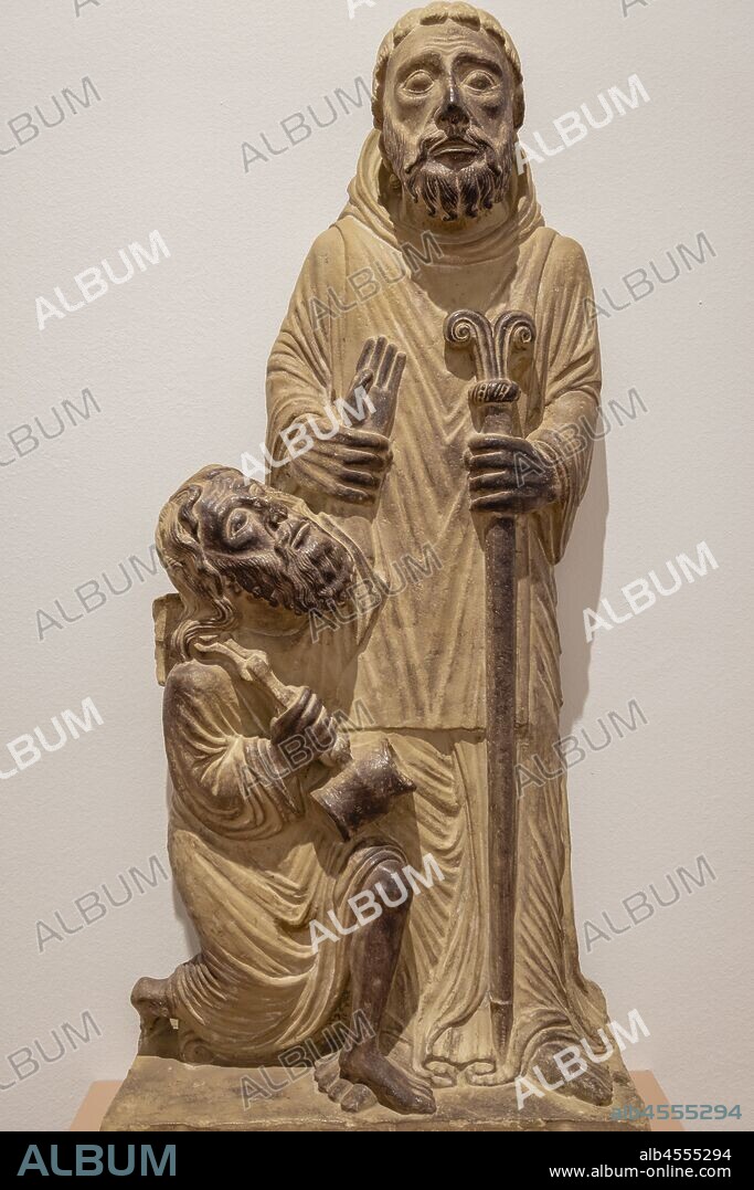 escultura del Santo Agrimensor, Convento de San Francisco, Santo Domingo de la Calzada, La Rioja, Spain.