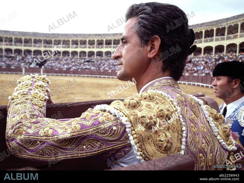 EL VITI. SANTIAGO MARTIN SANCHEZ. MATADOR DE TOROS ESPAÑOL. VITIGUINDINO 1938 -.