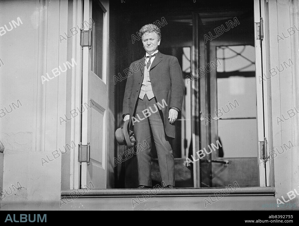 HARRIS & EWING. Robert M. Lafollette [sic], Rep. from Wisconsin, 1911. American lawyer and politician "Fighting Bob" La Follette served as Representative for Wisconsin 1885-1891; Governor of Wisconsin 1901-1906; and as a Senator 1906-1925.