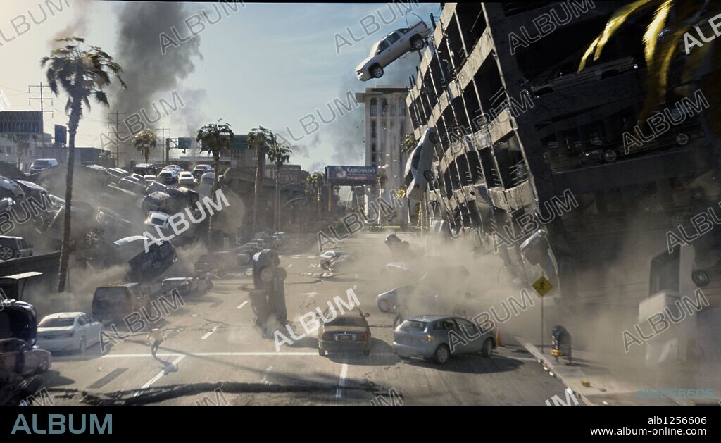 2012, 2009, unter der Regie von ROLAND EMMERICH. Copyright COLUMBIA PICTURES.