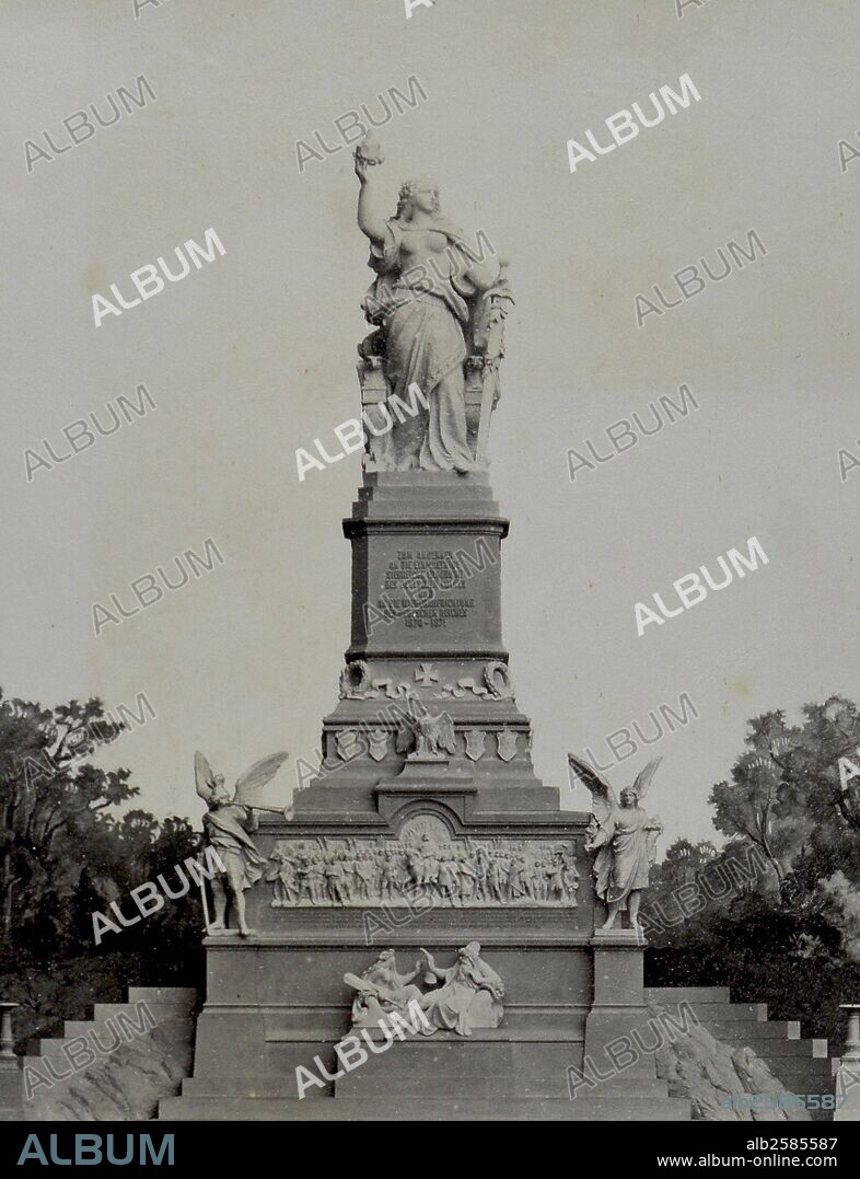 JOHANNES SCHILLING. Rüdesheim am Rhein, estatua de Germania en el monumento Niederwalddenkmal.