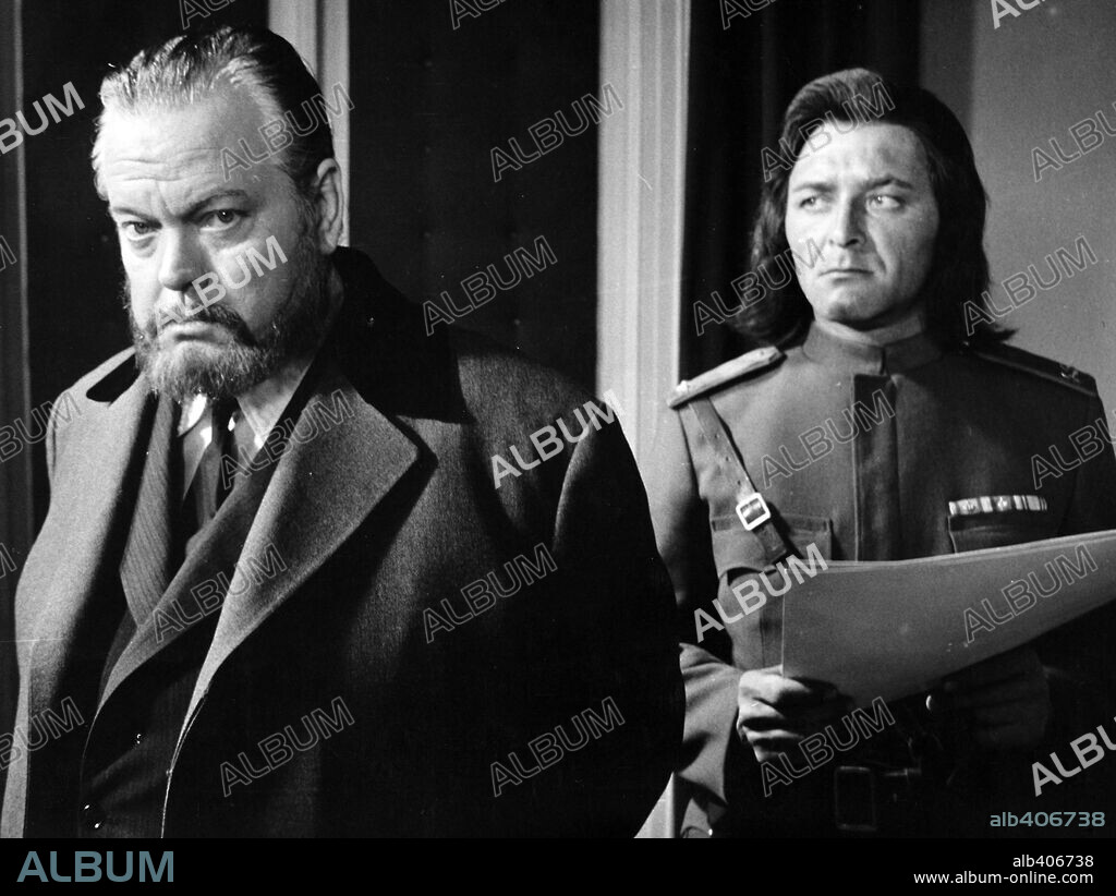 ORSON WELLES in BATTLE OF NERETVA, 1969 (BITKA NA NERETVI), directed by VELJKO BULAJIC. Copyright PRODUCTEURS YUGOSLAVES ASSOCIES/IGOR FILM.