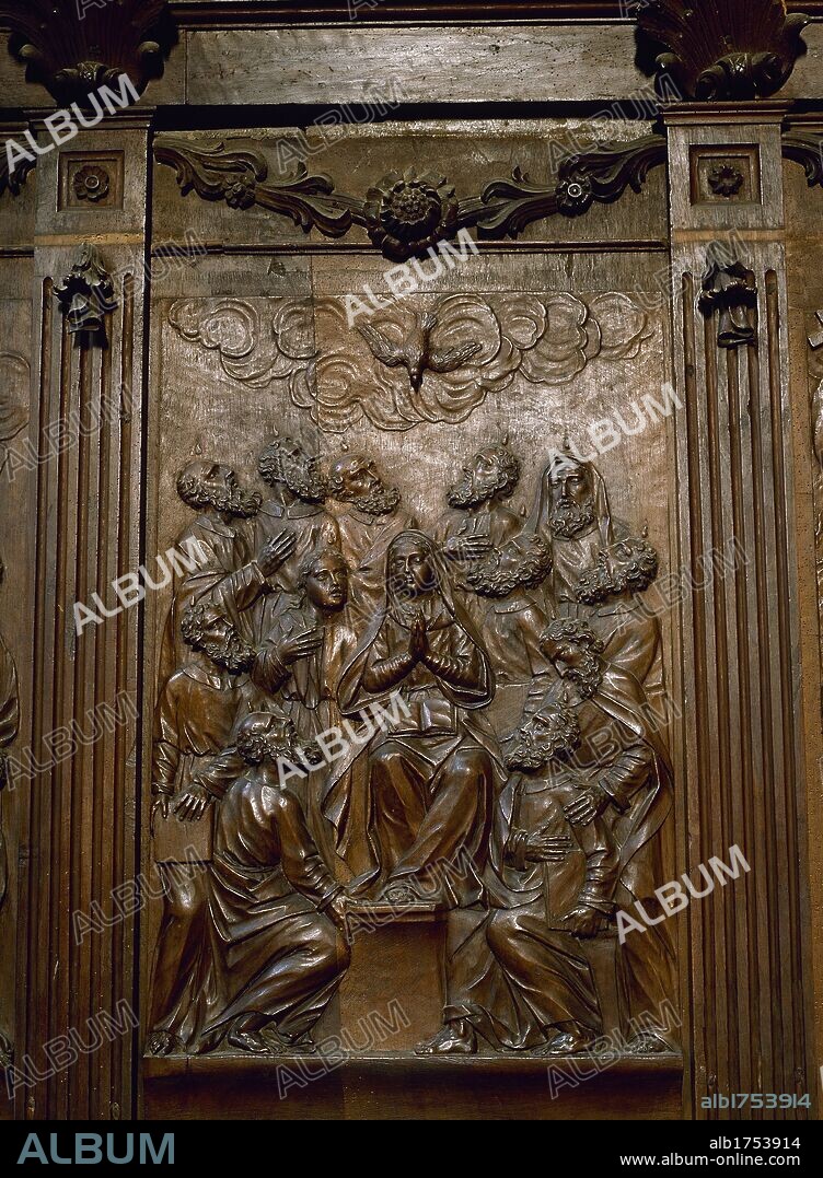 ARTE S. XVIII. ESPAÑA. IGLESIA DE UJUE. SILLERIA ROCOCO con relieves marianos. PENTECOSTES. NAVARRA.