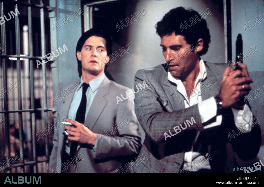 KYLE MacLACHLAN y MICHAEL NOURI en HIDDEN [LO OCULTO], 1987 (THE HIDDEN), dirigida por JACK SHOLDER. Copyright NEW LINE CINEMA.