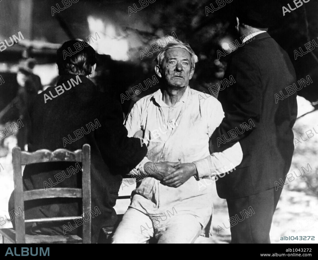 ANUSCHKA - ES BRENNT, MEIN SCHATZ, 1967 (HORI, MA PANENKO), unter der Regie von MILOS FORMAN. Copyright CARLO PONTI CINEMATOGRAFICA.