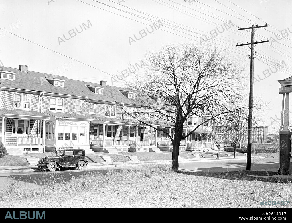 Lancaster, Pennsylvania - Housing. Stehli silk workers' houses (mill in distance) rental $20.00 to $22.00 per month, 1936 , Lewis Hine, 1874 - 1940, was an American photographer, who used his camera as a tool for social reform. US,USA.