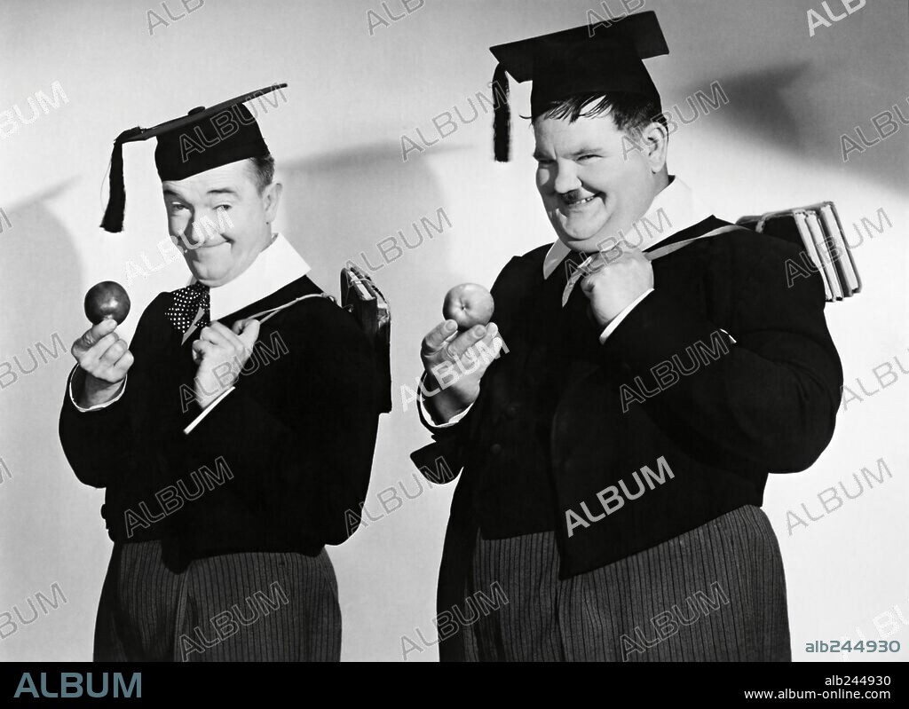 OLIVER HARDY and STAN LAUREL in A CHUMP AT OXFORD, 1940, directed by ALF GOULDING. Copyright HAL ROACH/UNITED ARTISTS.