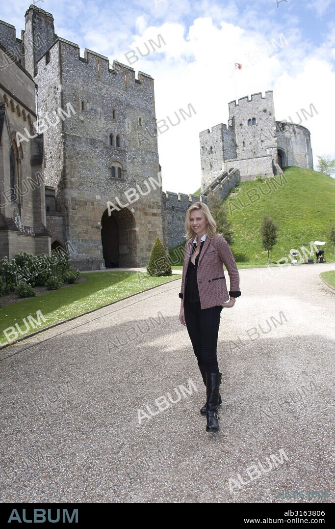 CHARLIZE THERON. May 13, 2012 - U.S. - CHARLIZE THERON promoting the film Snow White and the Huntsman at Arundel Castle, Sussex, England. 13/05/2012