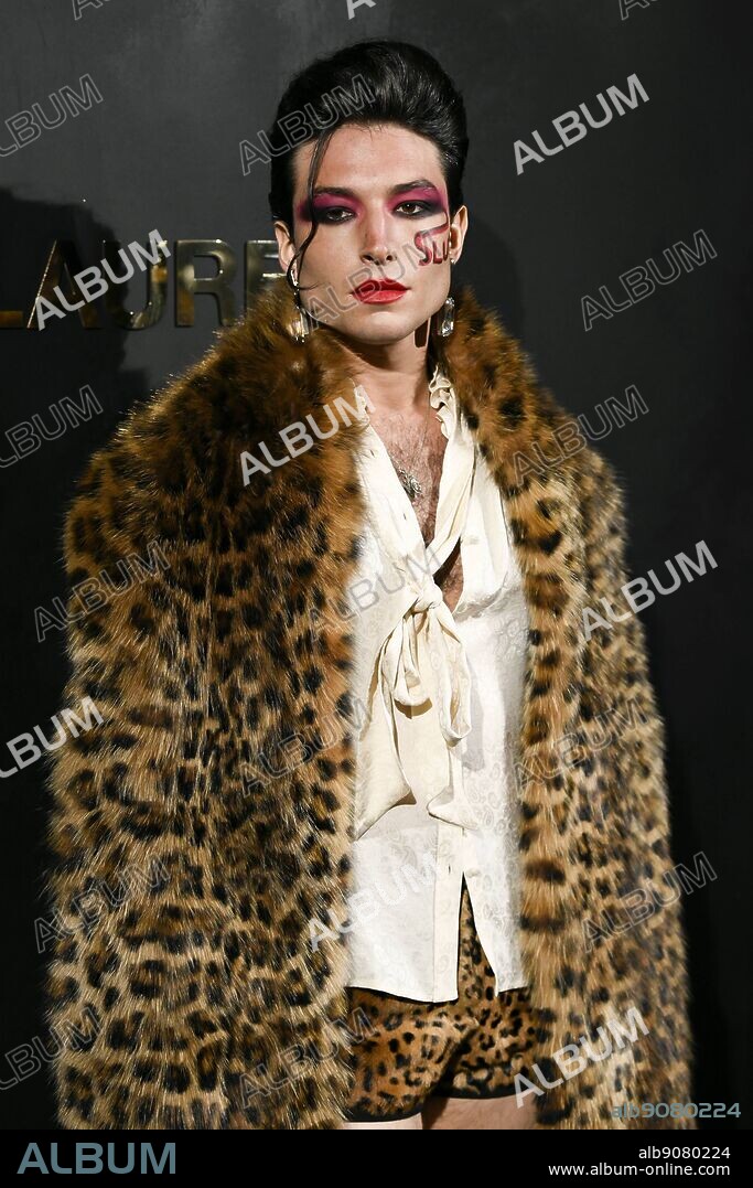 Ezra Miller attends SAINT LAURENT SS20 Runway during Paris Fashion Week - Paris, France 24/09/2019 | usage worldwide (Credit Image: © Ik Aldama/DPA via ZUMA Press).