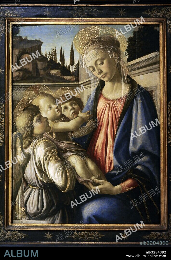 Botticelli, Alessandro o Sandro Filipepi, llamado (1445-1510). Pintor italiano. Virgen con el Niño y dos ángeles, 1468-1469. Colección Farnese. Museo de Capodimonte. Nápoles. Italia.