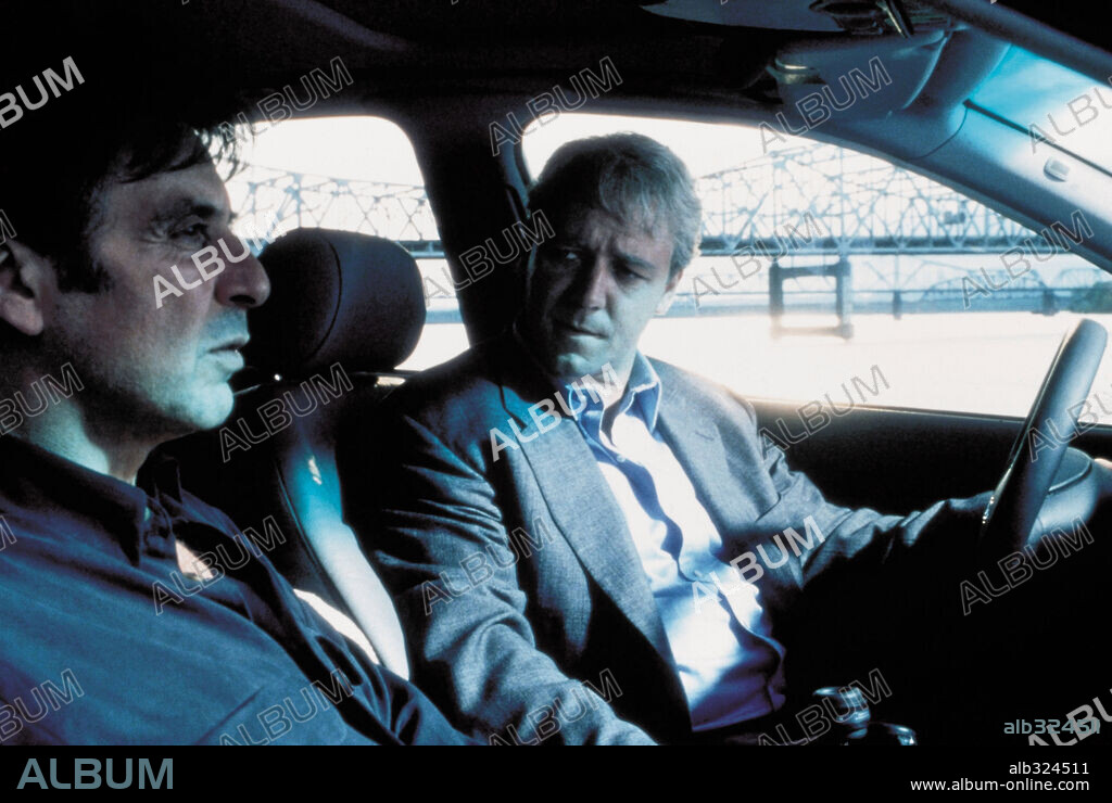 AL PACINO and RUSSELL CROWE in THE INSIDER, 1999, directed by MICHAEL MANN. Copyright TOUCHSTONE PICTURES.