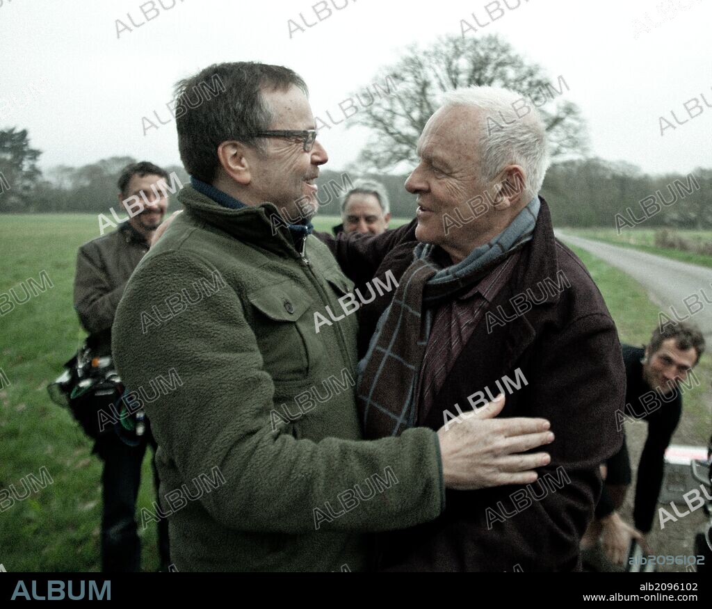 ANTHONY HOPKINS et FERNANDO MEIRELLES dans 360, 2011, réalisé par FERNANDO MEIRELLES. Copyright REVOLUTION FILMS.