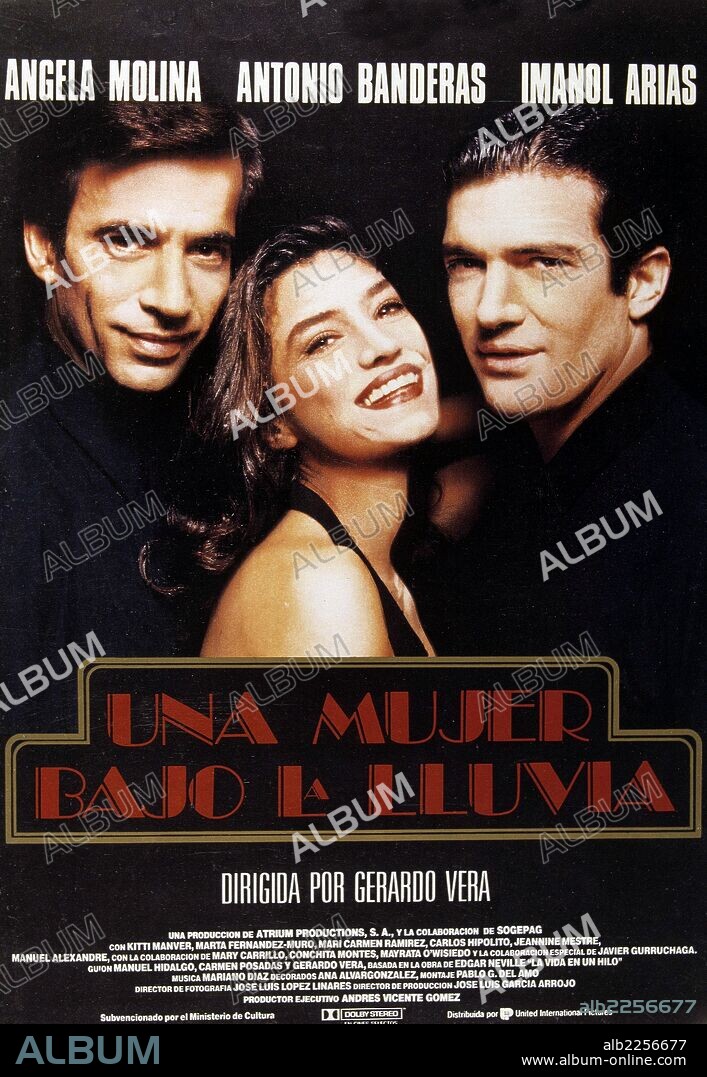 CARTEL PELICULA. " UNA MUJER BAJO LA LLUVIA ". DIRECTOR , GERARDO VERA. AÑO 1992. ACTORES : ANGELA MOLINA , ANTONIO BANDERAS , IMANOL ARIAS.