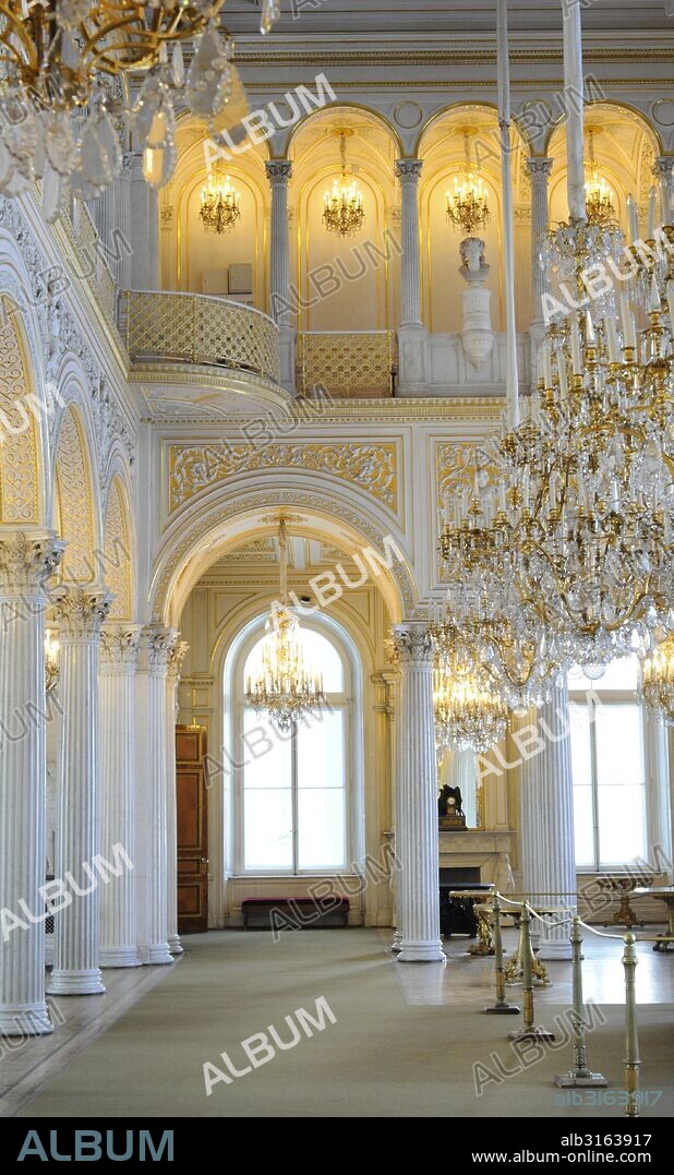 Museo del Hermitage (The State Hermitage Museum). Pequeño Hermitage. Vista parcial de la Sala del Pabellón. San Petersburgo. Rusia.
