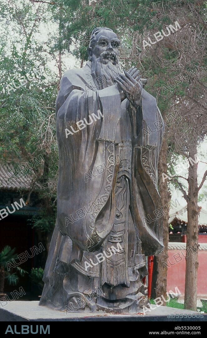 The Wen Miao (Confucian Temple) was constructed during the Ming Dynasty (1368 - 1644) and first used in 1439. Wuwei has a population of around 500,000, mainly Han Chinese, but with visible numbers of Hui as well as Mongols and Tibetans. In earlier times it was called Liangzhou. Dominating the eastern end of the Hexi Corridor, it has long played a significant role on this major trade route. Wuwei’s most famous historic artefact, the celebrated Han Dynasty (206 BCE - 220 CE) bronze horse known as the Flying Horse of Gansu, was discovered here in a tomb beneath Leitai Temple (Leitai Si) in the north part of town. Although the original is now on display in the Gansu Provincial Museum at Lanzhou, the horse’s likeness – depicted at an elegant, flying gallop, with one hoof briefly resting on the head of a flying swallow – is everywhere to be seen, most notably at the centre of Wuwei’s downtown Wenhua Square.