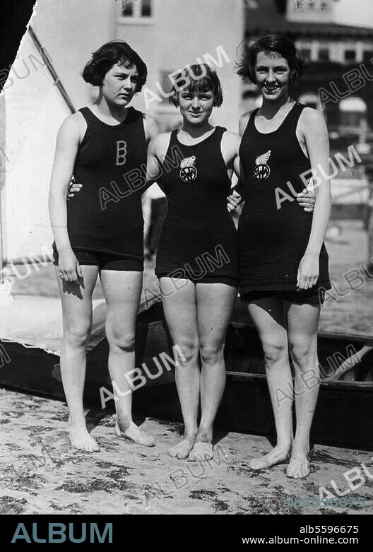 Sport:. Schwimmen. Die Schwimmerinnen Helen Wainwright, Aileen Riggin und Ethel McGary beim "Swimming Carnival" in Brigthon. Foto, 1929.
