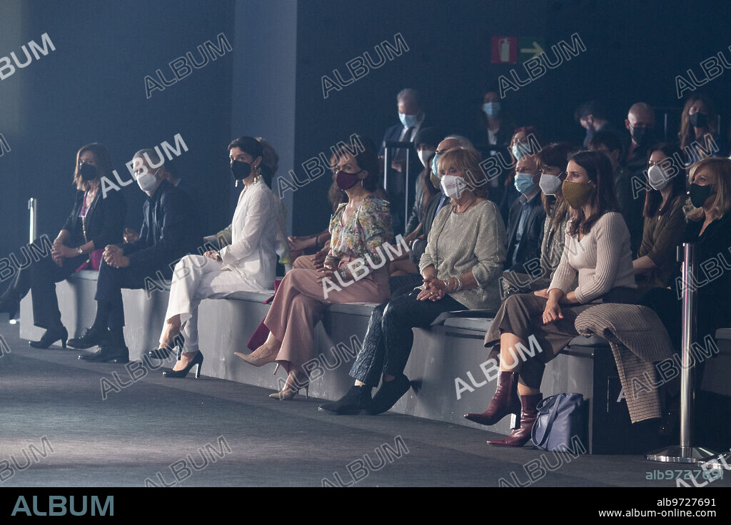Madrid, 10/04/2021. Mercedes Benz Fashion Week. Ifema. Desfile de Ulises Mérida, con la asistencia de Irene Montero, Carmen Calvo, Fernando Grande Marlaska y Pilar Llop. Foto: De San Bernardo. ARCHDC.
