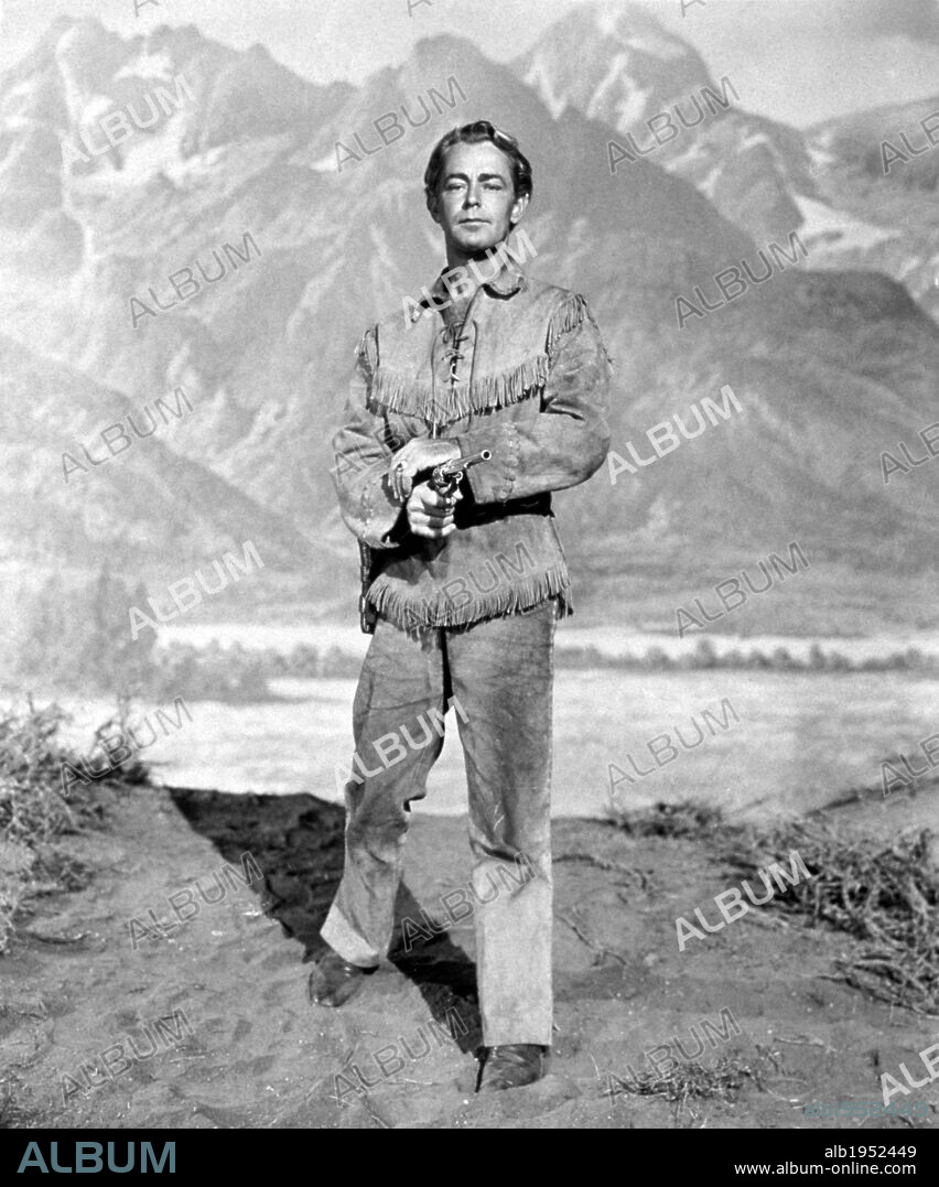 ALAN LADD dans SHANE, 1953, réalisé par GEORGE STEVENS. Copyright PARAMOUNT PICTURES.