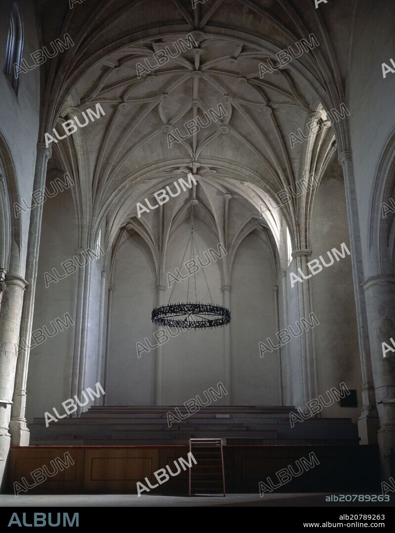 BOVEDA GOTICA DE LA IGLESIA DEL CONVENTO DE SAN PABLO - SIGLO XVI.