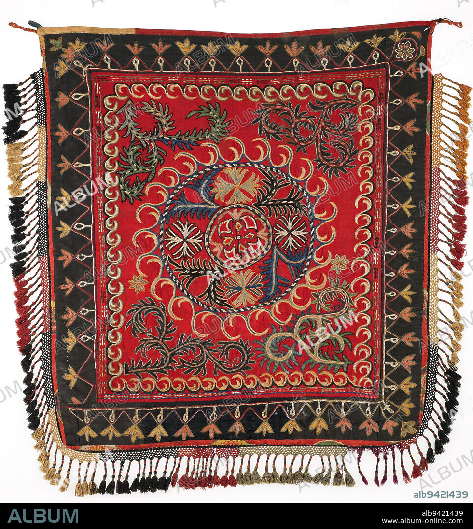 Tent hanging, 19th century, 36 x 36 in. (91.44 x 91.44 cm), Silk, cotton, metal; needle chain stitch, double chain stitch, detached chain stitch, Kyrgyzstan, 19th century.