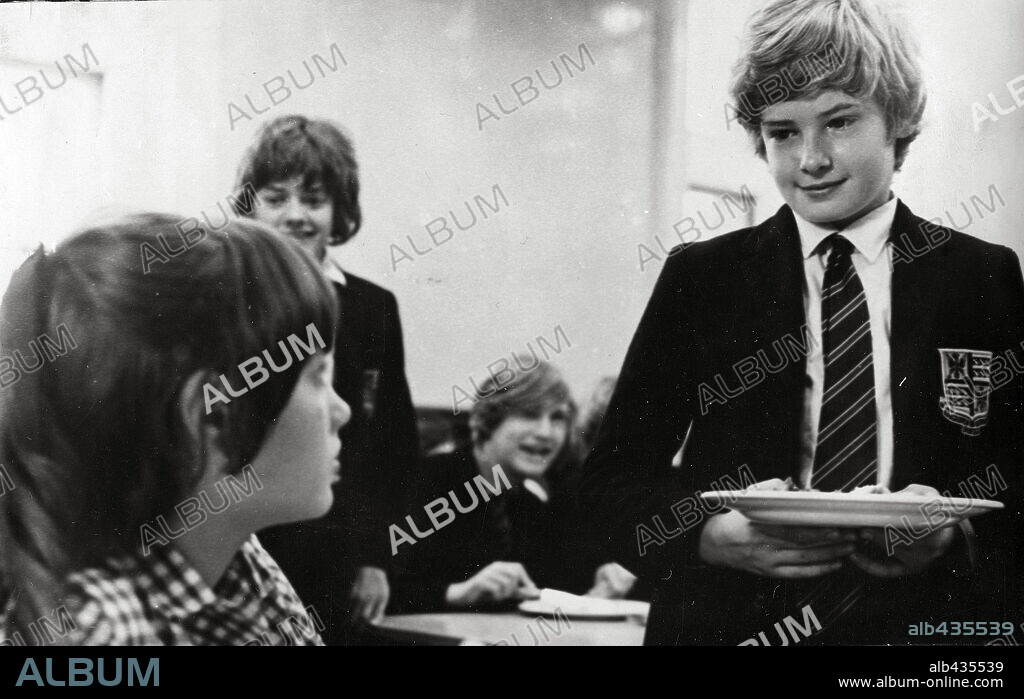 MARK LESTER y TRACY HYDE en MELODY, 1971, dirigida por WARIS HUSSEIN. Copyright HEMDALE/SAGITTARIUS/GOODTIMES.