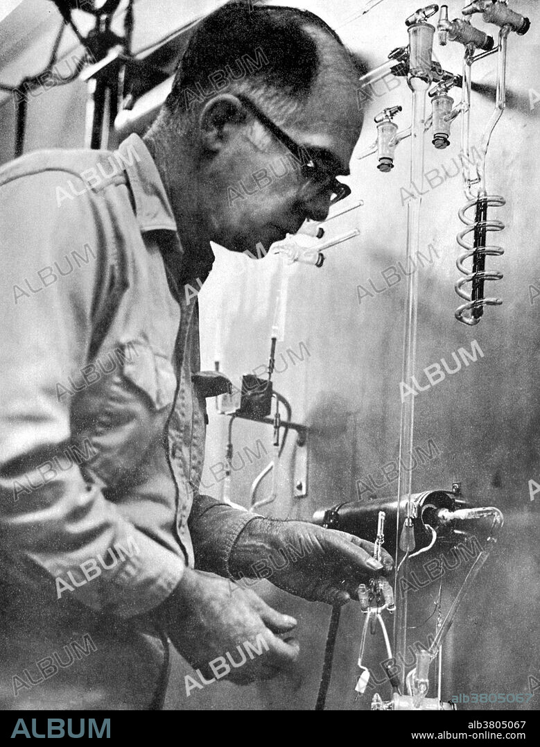 Davis at Homestake Mine, South Dakota, 1966. Raymond (Ray) Davis, Jr. (1914-2006) was an American chemist and physicist. He dedicated his career to the study of neutrinos, particles which had been predicted to explain the process of beta decay, but whose separate existence had not been confirmed. Detecting neutrinos proved considerably more difficult than not detecting antineutrinos. Davis was the lead scientist behind the Homestake Experiment, the large-scale radiochemical neutrino detector which first detected evidence of neutrinos from the sun. He shared the Nobel Prize in Physics in 2002 with Japanese physicist Masatoshi Koshiba and American Riccardo Giacconi for pioneering contributions to astrophysics, in particular for the detection of cosmic neutrinos, looking at the solar neutrino problem in the Homestake Experiment. He was 88 years old when awarded the prize. He died in 2006 from Alzheimer's Disease.