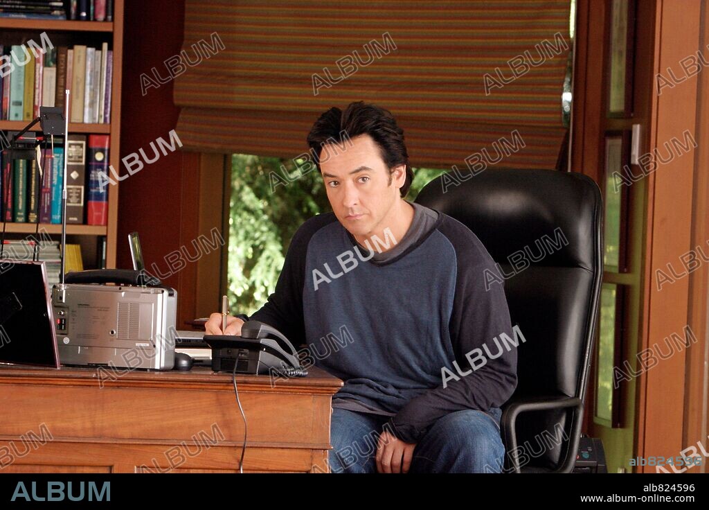 JOHN CUSACK en EL NIÑO DE MARTE, 2007 (MARTIAN CHILD), dirigida por MENNO MEYJES. Copyright NEW LINE CINEMA / MARKFIELD, ALAN.