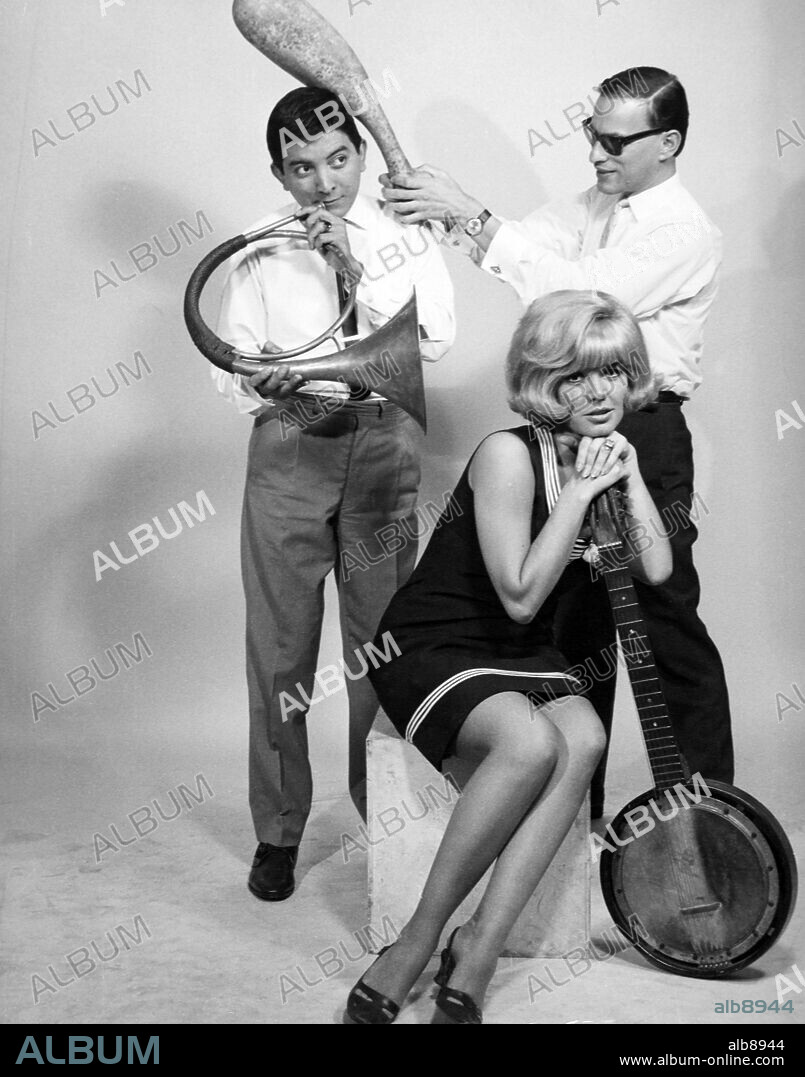 El trío musical 'Los 3 Sudamericanos' formado por Alma María Vaesken, Casto Darío Martínez y Johnny Torales.