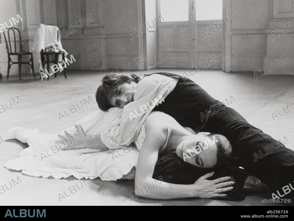 ANTONIO GADES und CRISTINA HOYOS in BODAS DE SANGRE, 1981, unter der Regie von CARLOS SAURA. Copyright EMILIANO PIEDRA/TELEVISION ESPANOLA.