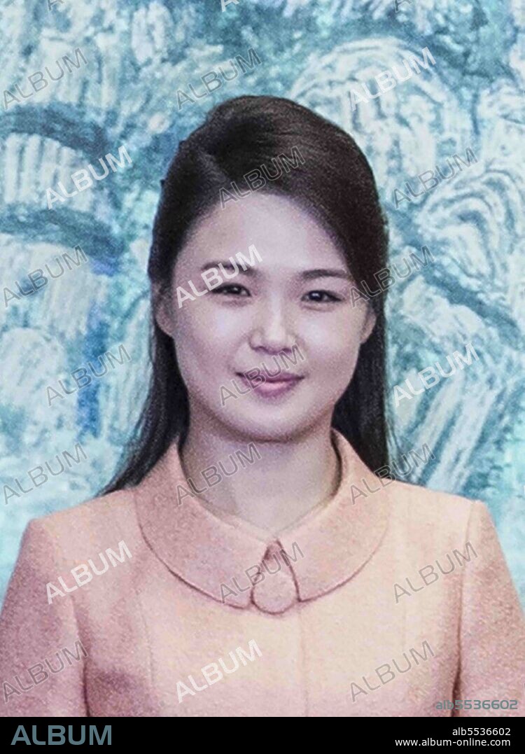 Ri Sol-ju during the 2018 inter-Korean summit. Ri Sol-ju (born c. 1985–89) wife of North Korean Supreme Leader Kim Jong-un, and is the first lady of North Korea.