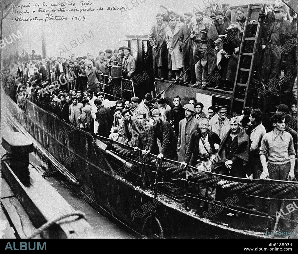 LLEGADA A FRANCIA DE REFUGIADOS ASTURIANOS TRAS LA CAIDA DE GIJON EN MANO DE LOS NACIONALES, OCTUBRE 1937.