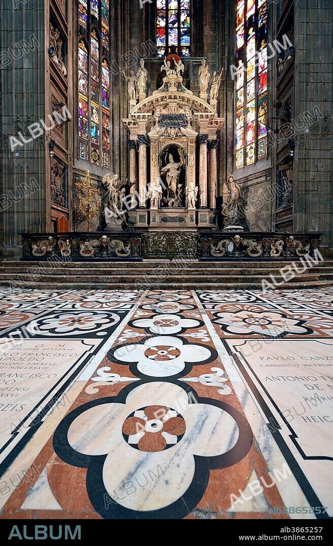 Altar, floor mosaic, Milan Cathedral, Milan, Lombardy, Italy, Europe.
