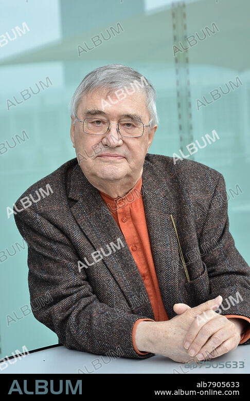 Peter Härtling (1933-2017), auteur allemand, portrait à la Foire du livre de Francfort. Francfort / Main, 9 octobre 2016.