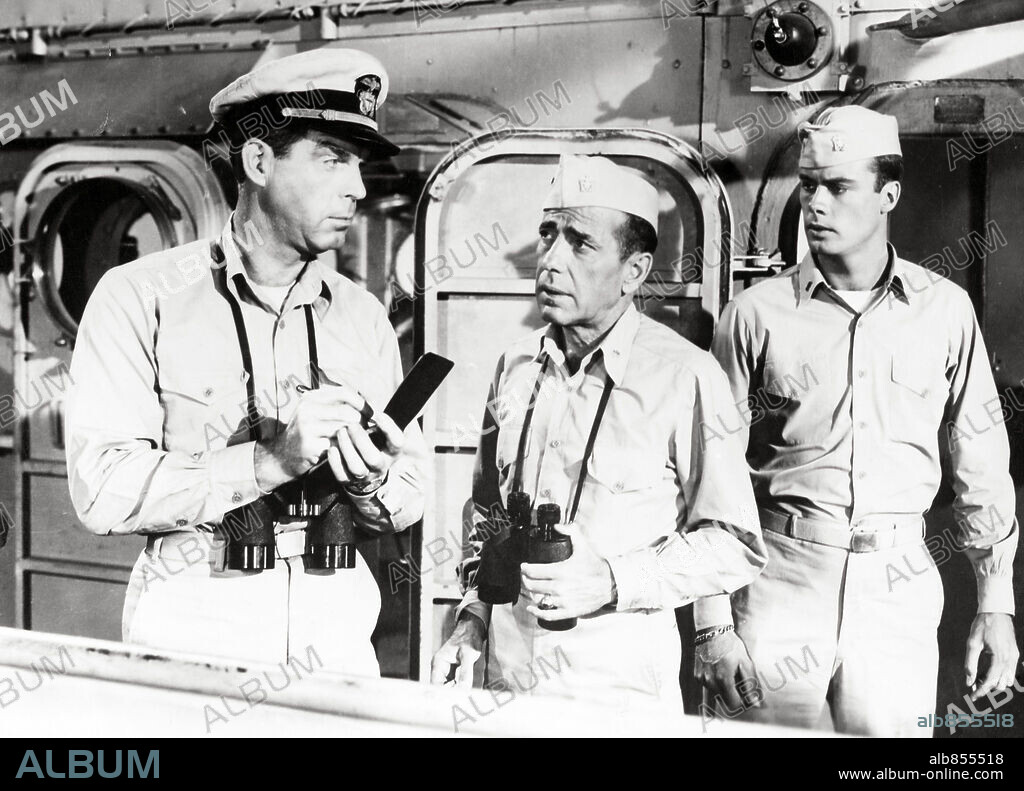 FRED MACMURRAY, HUMPHREY BOGART and ROBERT FRANCIS in THE CAINE MUTINY, 1954, directed by EDWARD DMYTRYK. Copyright COLUMBIA PICTURES.