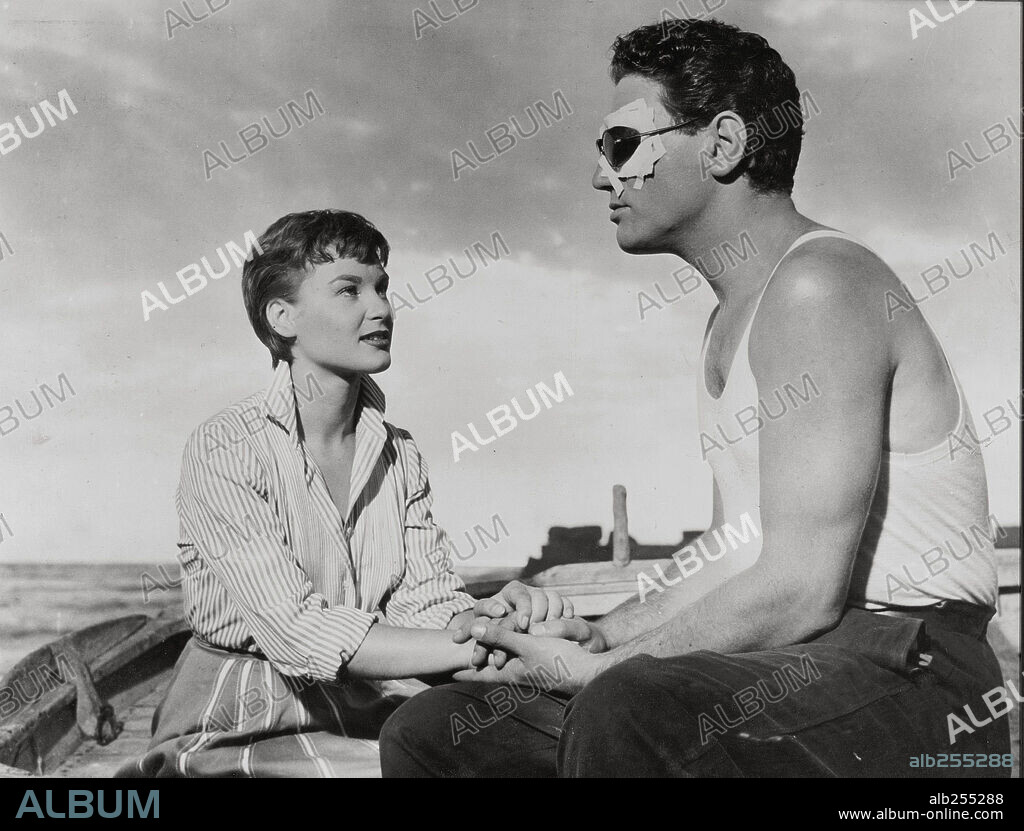 MILLY VITALE et PIERO LULLI dans ACQUE AMARE, 1954, réalisé par SERGIO CORBUCCI. Copyright HERMES FILMS.
