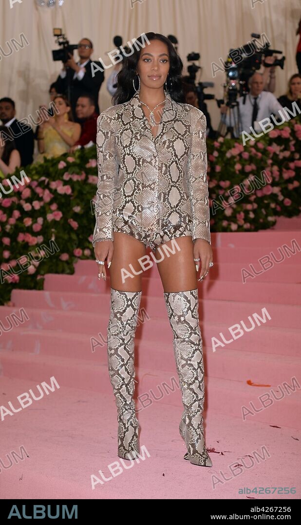 May 6, 2019 - New York, New York, United States - Solange Knowles arriving at the 2019 Met Gala Celebrating Camp: Notes on Fashion at the Metropolitan Museum of Art on May 06, 2019 in New York City. 06/05/2019