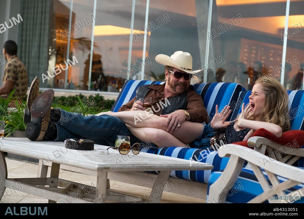 ERIN MORIARTY und MICHAEL CUDLITZ in DRIVEN, 2018, unter der Regie von NICK HAMM. Copyright TEMPO PROD LIMITED/BLUE RIDER/GREENROOM/PIMIENTA/ROMULUS.