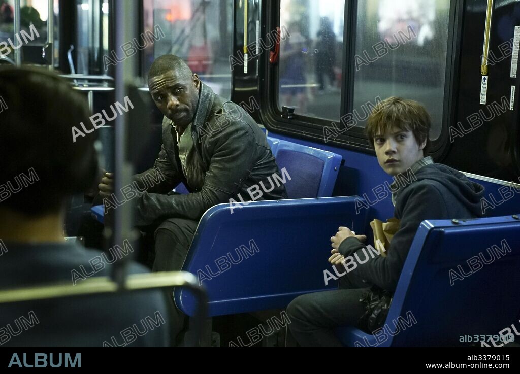 IDRIS ELBA y TOM TAYLOR en LA TORRE OSCURA, 2017 (THE DARK TOWER), dirigida por NIKOLAJ ARCEL. Copyright SONY PICTURES ENTERTAINMENT.