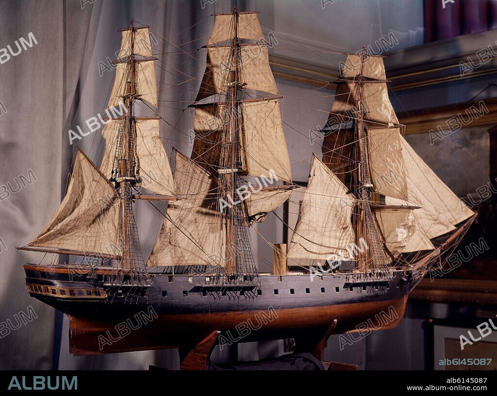 MAQUETA DE LA FRAGATA VILLA MADRID.