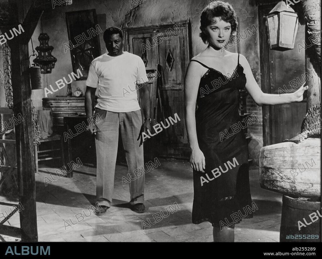JOHN KITZMILLER and MILLY VITALE in WATER'S LOVE, 1954 (ACQUE AMARE), directed by SERGIO CORBUCCI. Copyright HERMES FILMS.