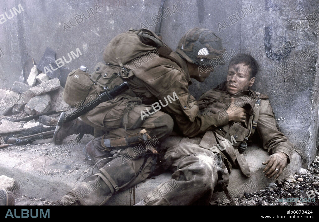 DONNIE WAHLBERG in BAND OF BROTHERS - WIR WAREN WIE BRÜDER, 2001 (BAND OF BROTHERS), unter der Regie von DAVID FRANKEL, DAVID LELAND, MIKAEL SALOMON und TOM HANKS. Copyright DREAMWORKS.
