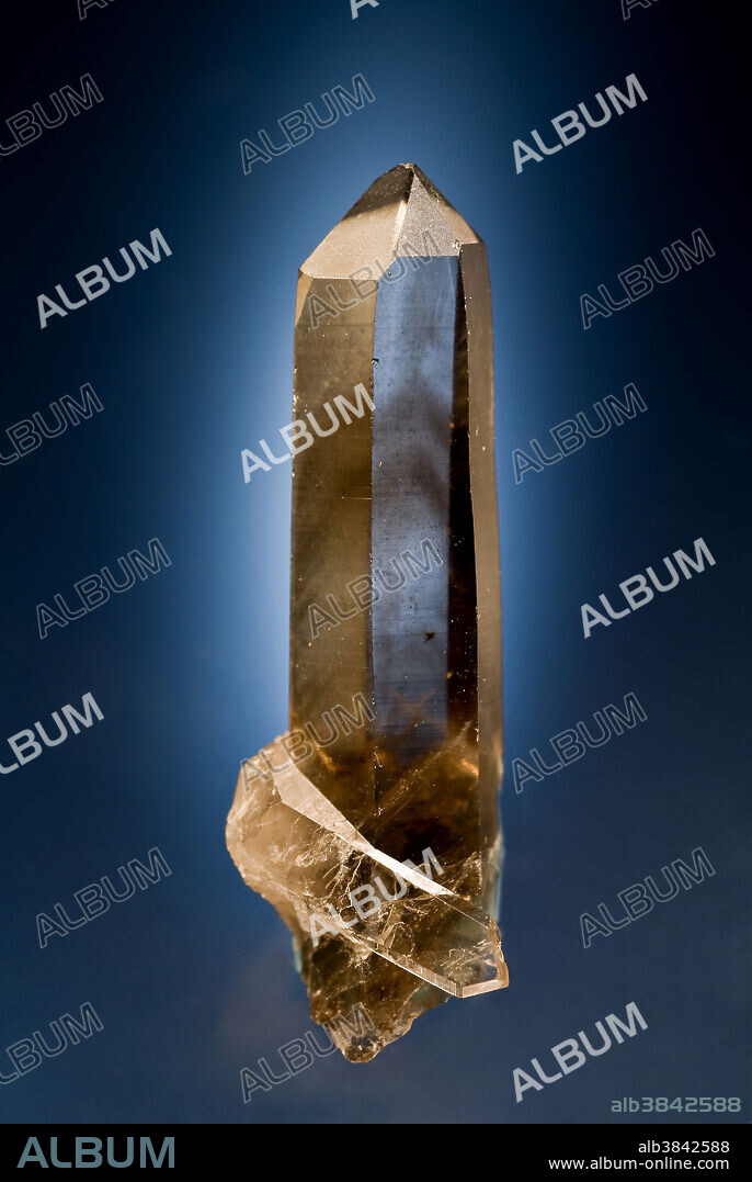 Also known as Cairngorm or Cairngormstone, Smokey Quartz is a brown to black variety of quartz caused through the natural (or artificial) irradiation of aluminum containing rock crystal.